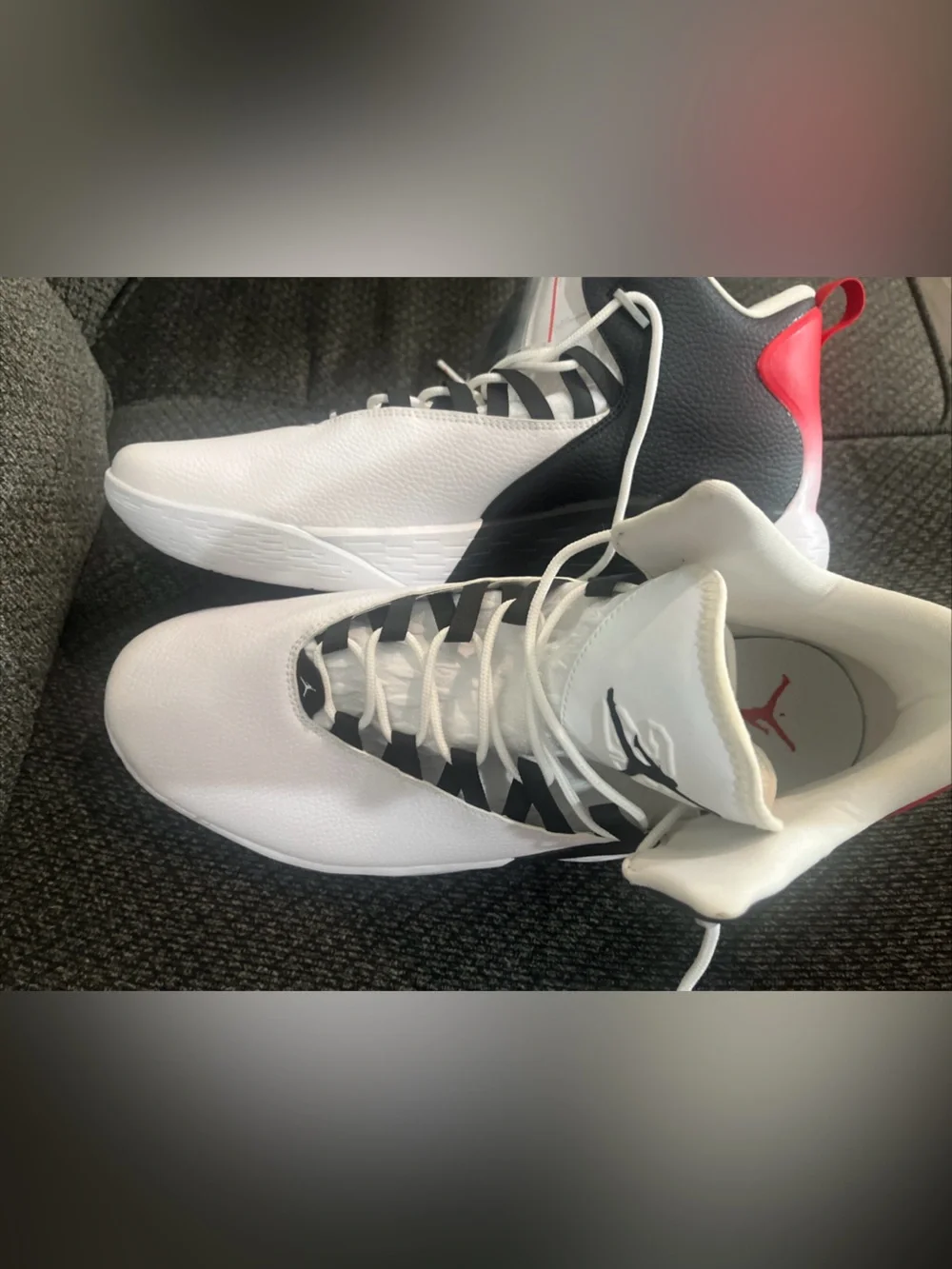 Jordan Super.Fly MVP 2018 White/Silver Black Red Sneakers Sz 17 Read